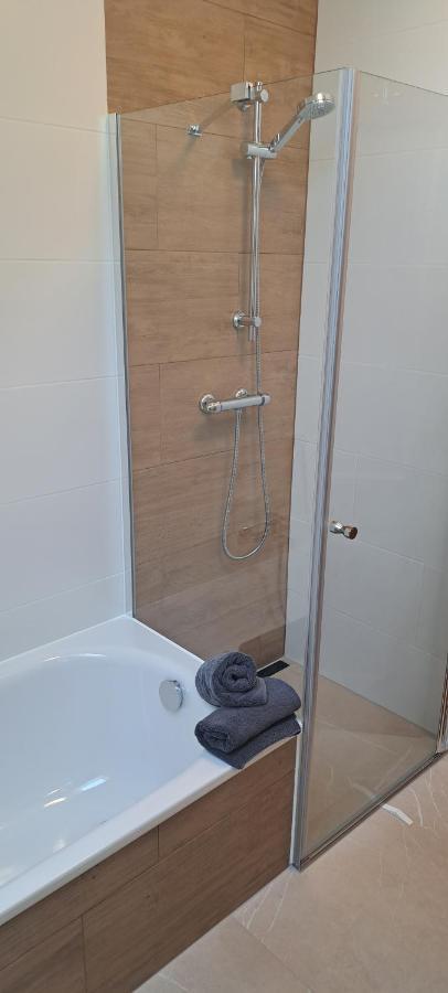 Traumhafte Ferienwohnung Auf 100 Quadratmetern Fuer 6 Pers Naehe Muenchen, Icm, Therme, Muc Forstinning Екстер'єр фото